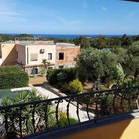 In Splendido E Riservato Villaggio, Marina Di Tertenìa