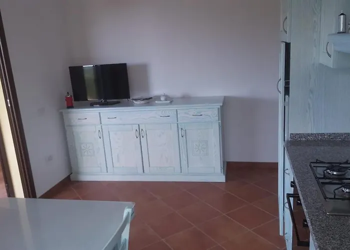 In Splendido E Riservato Villaggio, Marina Di アパート *